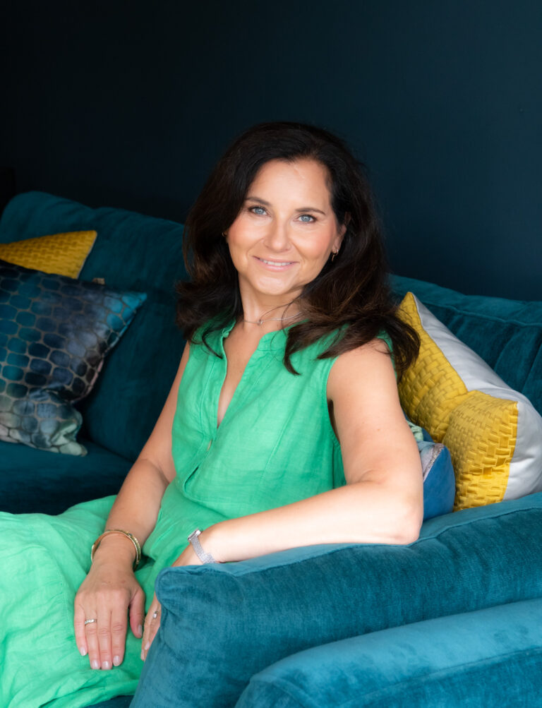 Ilana LR 0017 768x1003
